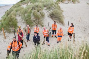 Ruiters kunnen voortaan dwars door de duinen tot op het strand rijden in Koksijde