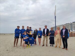 vernieuwd sportstrand te Nieuwpoort