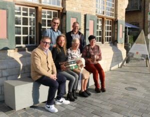 Stichtster Boter- en Kaasfeesten schenkt archief aan stad Diksmuide