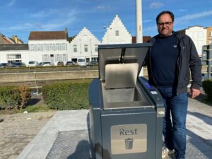 ondergrondse restvalcontainer in veurne