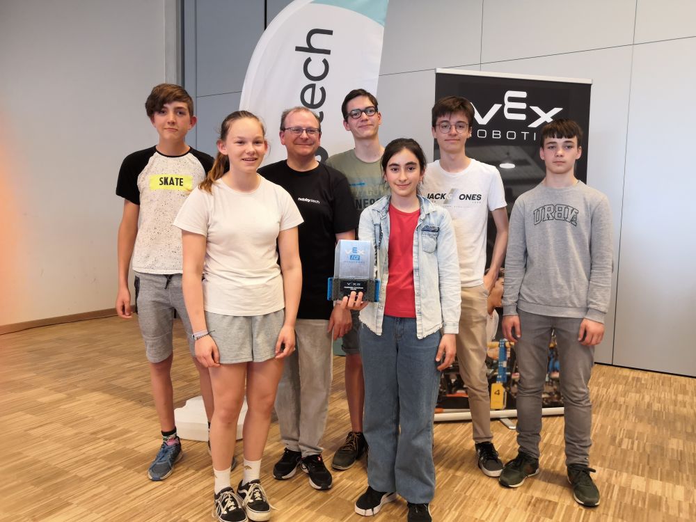 Diksmuids roboticateam wint eerste VEX IQ Robotics Competition