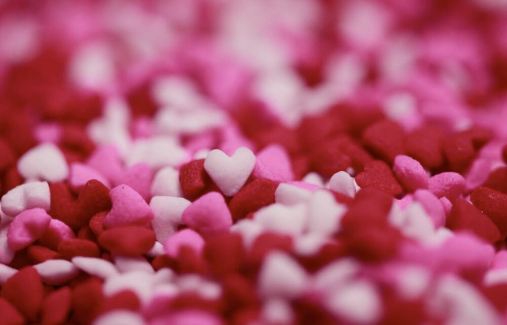 C:\Users\Bart\OneDrive\Bureaublad\Nieuwpoort viert Valentijn met Love Trail en Liefesvuurwerk.png