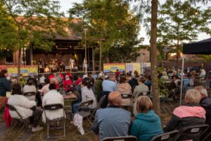 Tien bands op zomerse Parkconcerten