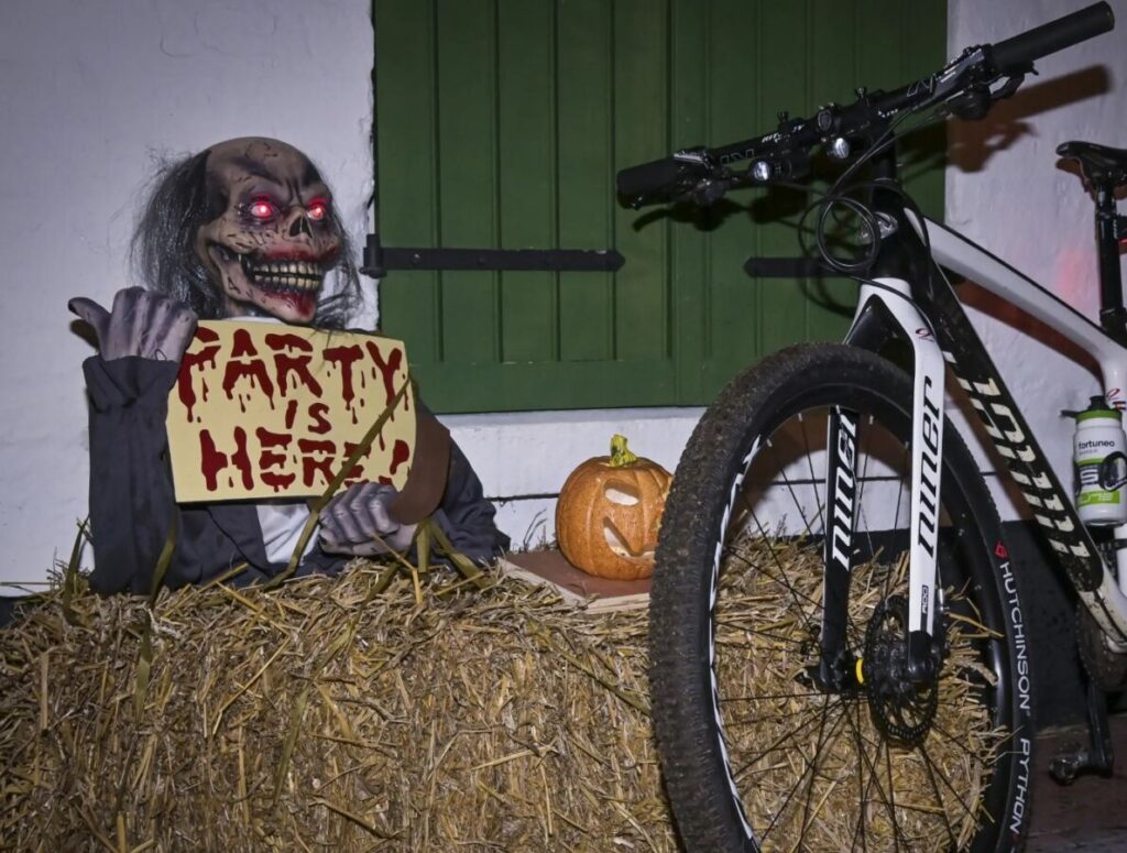 Halloween mountainbiketoertocht 2024 Koksijde